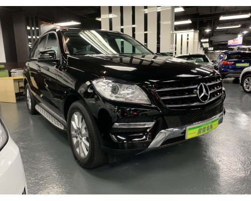 MERCEDES-BENZ ML350